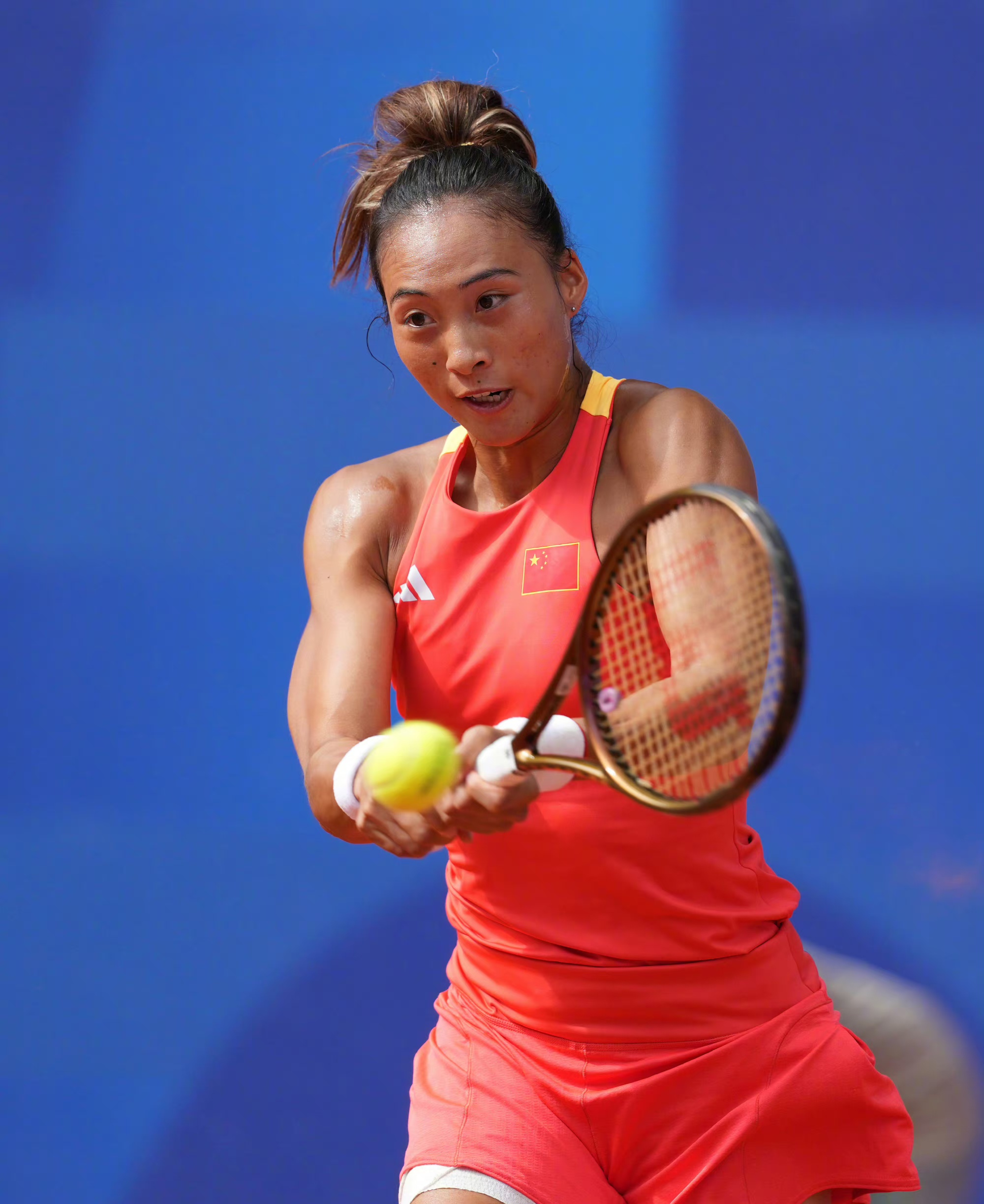 更是对球迷 更是对球迷