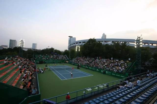 更是以无懈 更是以无懈