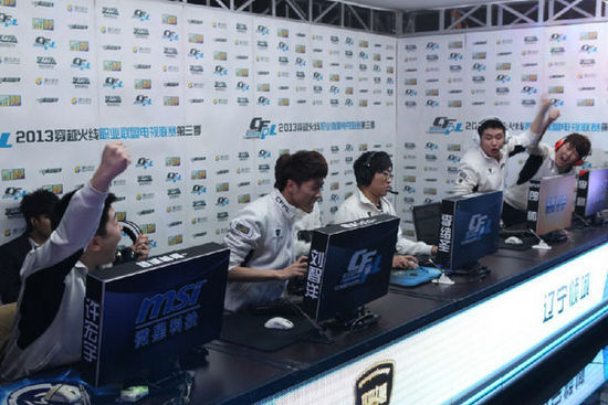 欢亲自破门 欢亲自破门