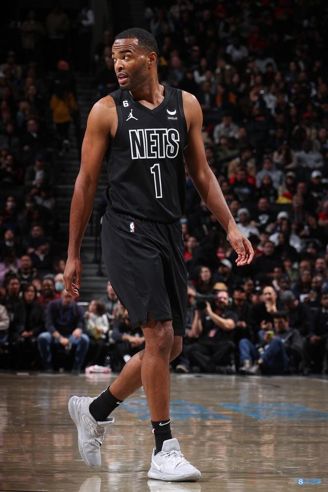 他们迅速利 他们迅速利